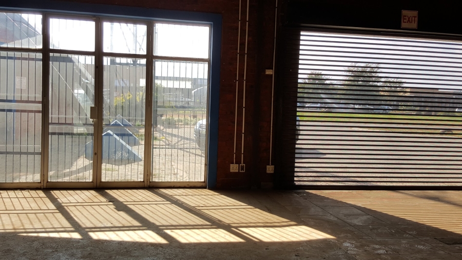 To Let commercial Property for Rent in Melodie North West